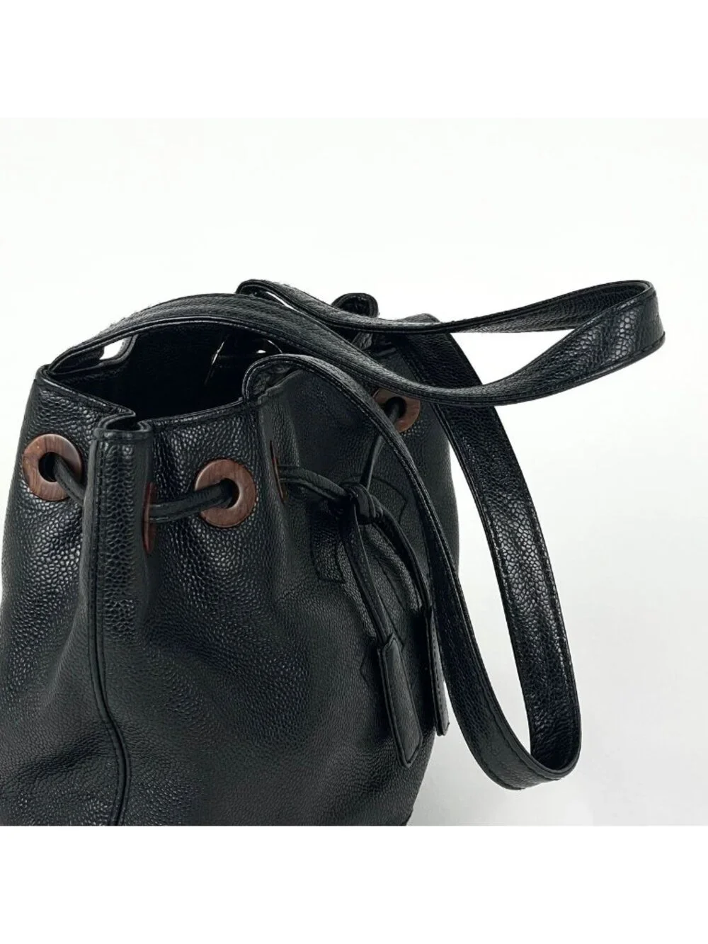 Chanel CC Logo Shoulder Bag Caviar Leather Black